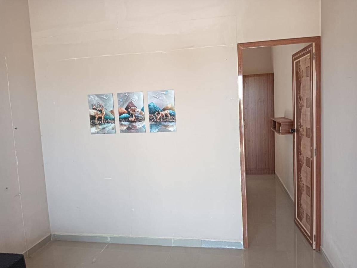 Surathi Enclave Standard Rooms Karumattampatti Exterior photo